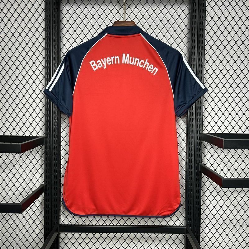 FC BAYERN MUNICH 1999/01 HOME