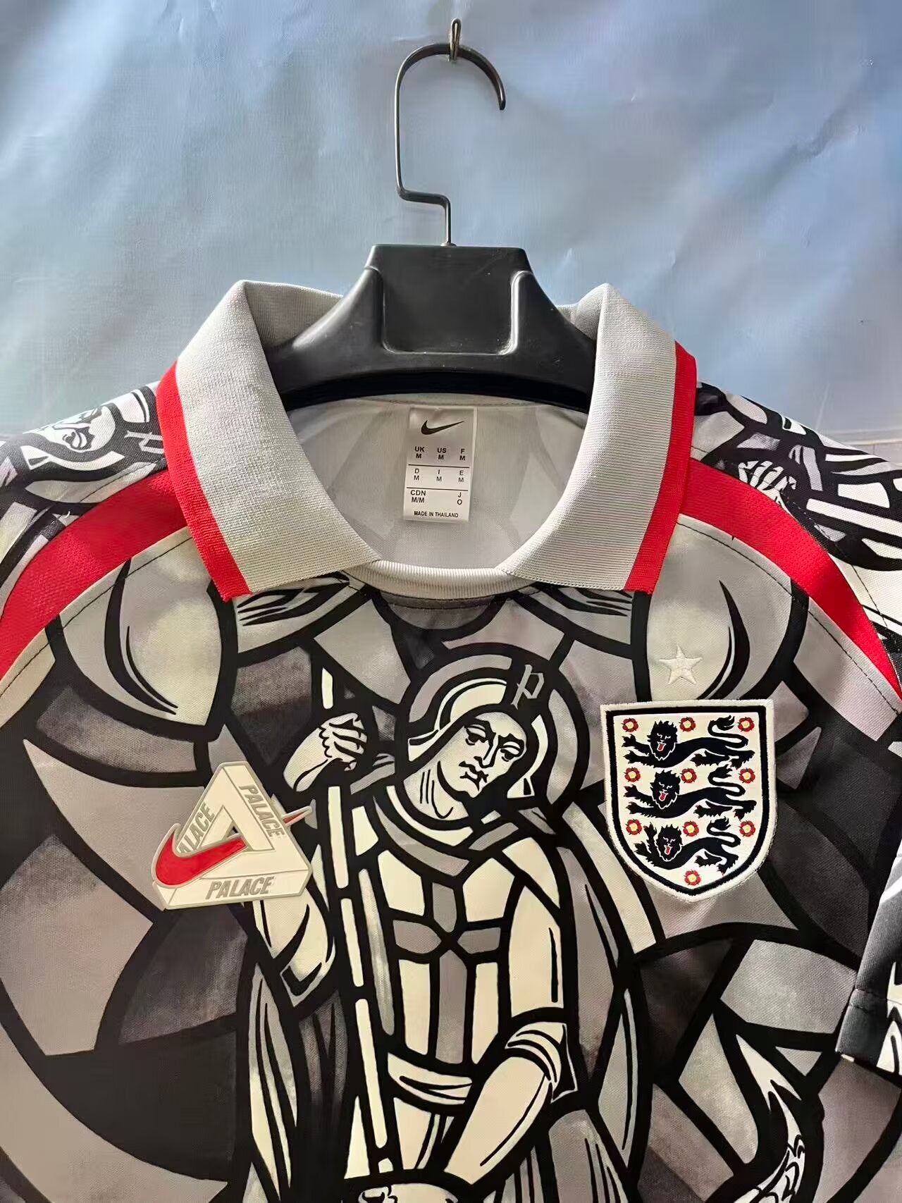 ENGLAND X PALACE SPECIAL EDITION